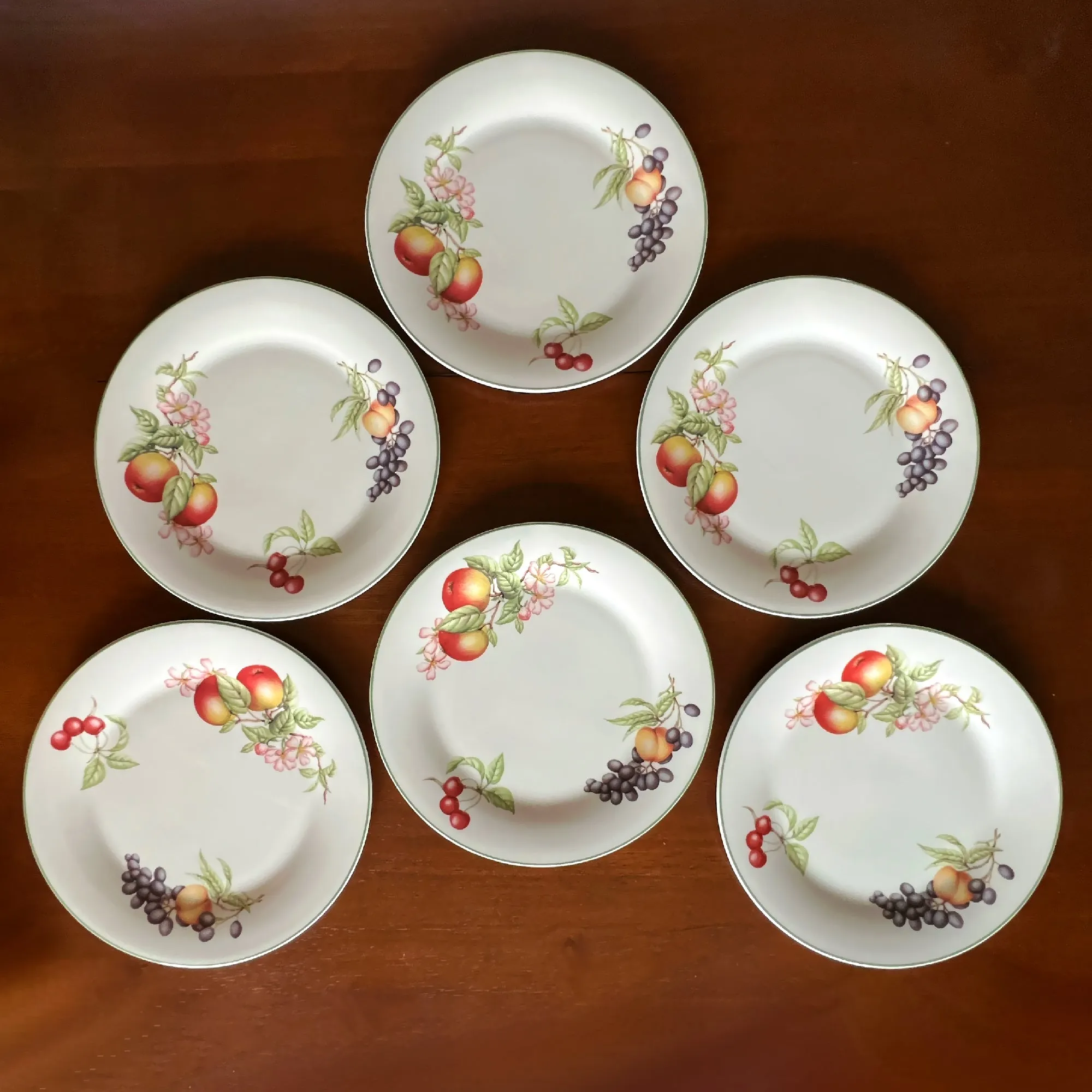 Royal Doulton Ashberry Porcelain Dinnerware Set - Holiday Dinner, Wedding Gift